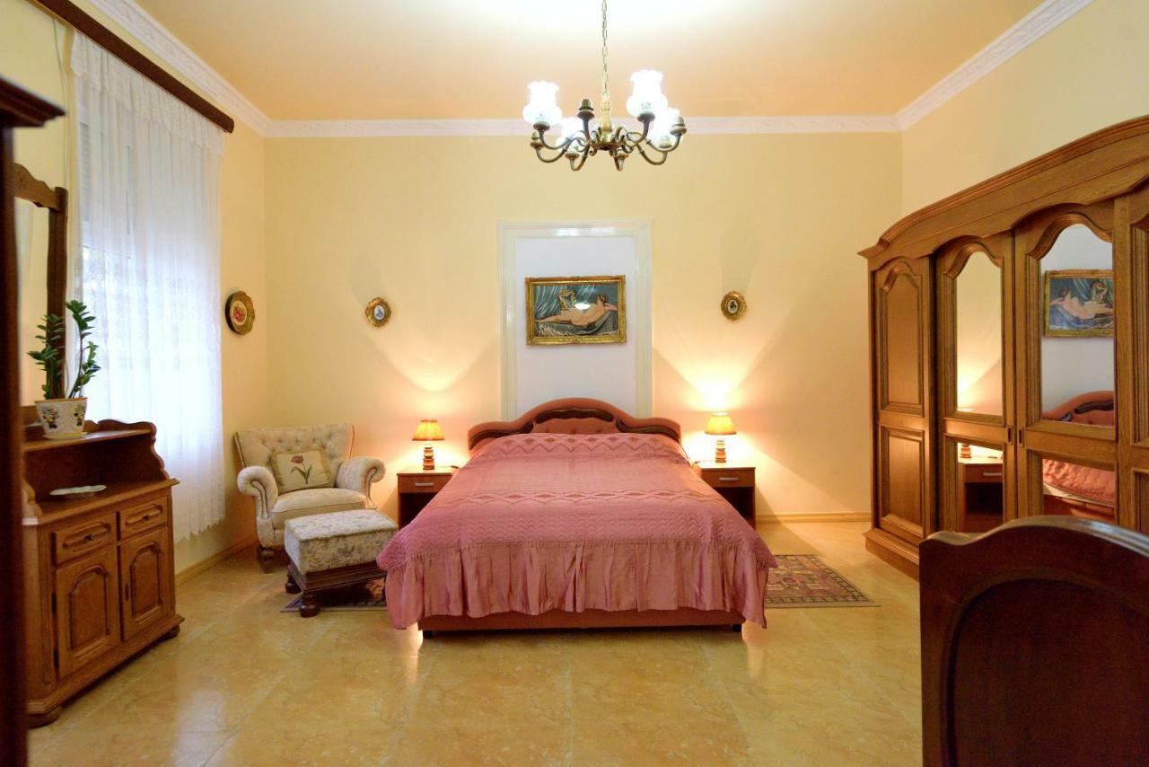 Apartman Vila Milica Kikinda Exteriör bild