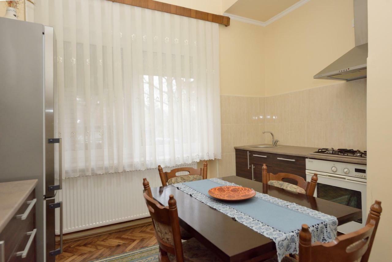 Apartman Vila Milica Kikinda Exteriör bild